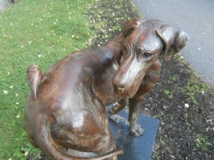 bird-and-dog-sculpture-peterson