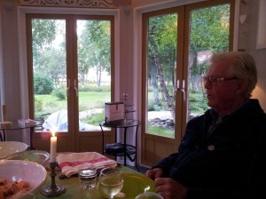 garden-thru-the-window