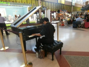 random-piano-for-anyone