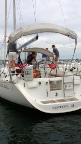 extended-family-rents-a-boat