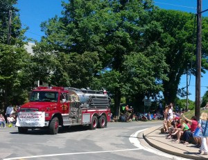 fire-truck-in-parade