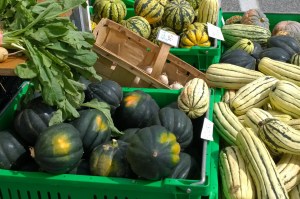 091215-farmers-market