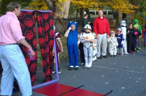 103115-John-MCs-fashion-show