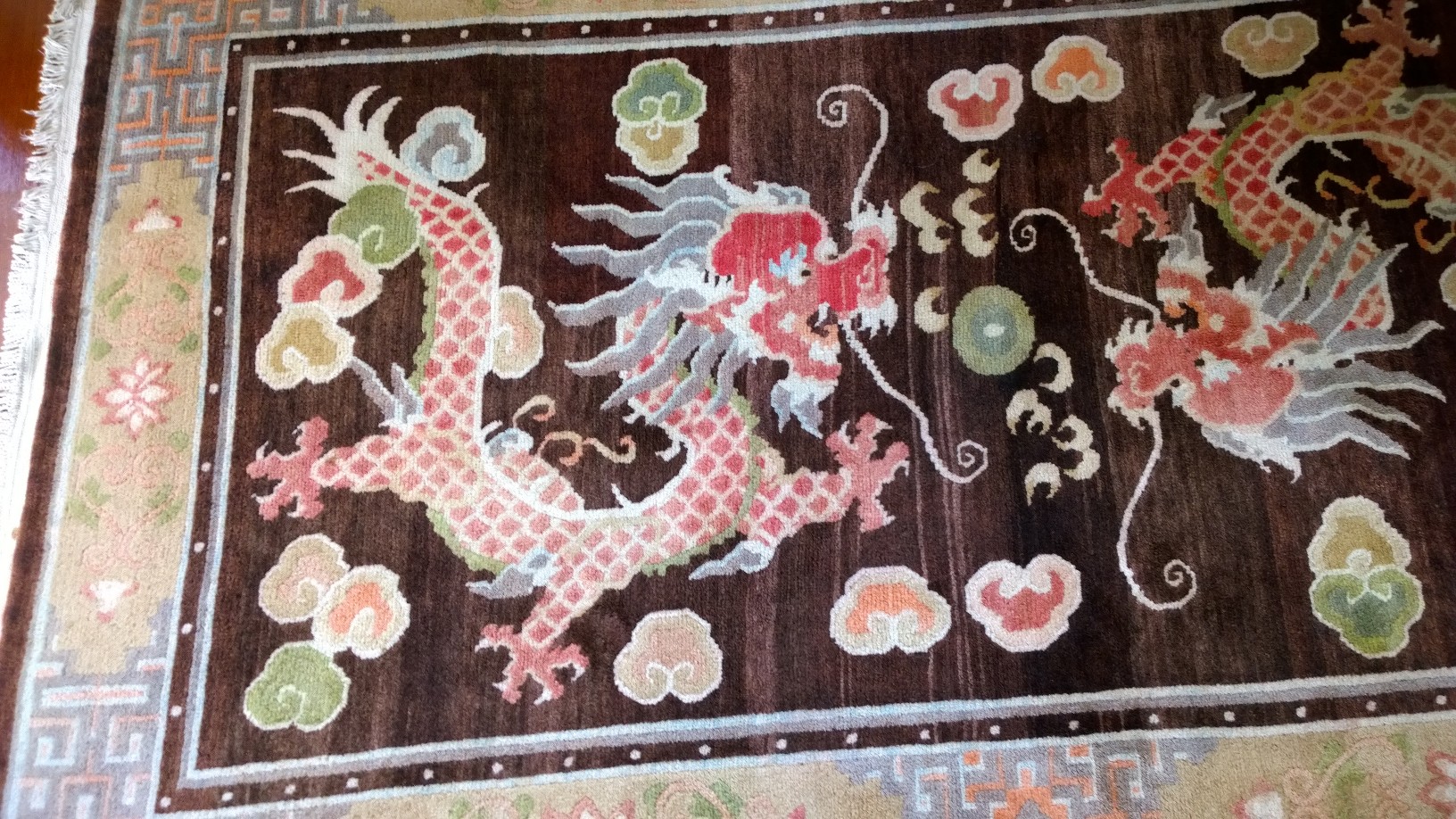 021316-dragon-rug