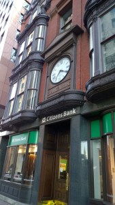 021816-clock-Citizens-Bank