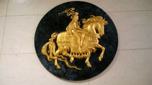 030716-Godiva-in-the-mall