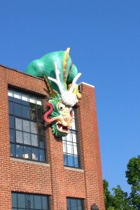 052516-dragon-at-childrens-museum