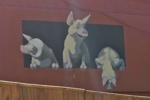 081716-3-little-pigs-Chez-Pascal