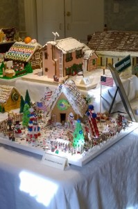 120816-gingerbread-houses