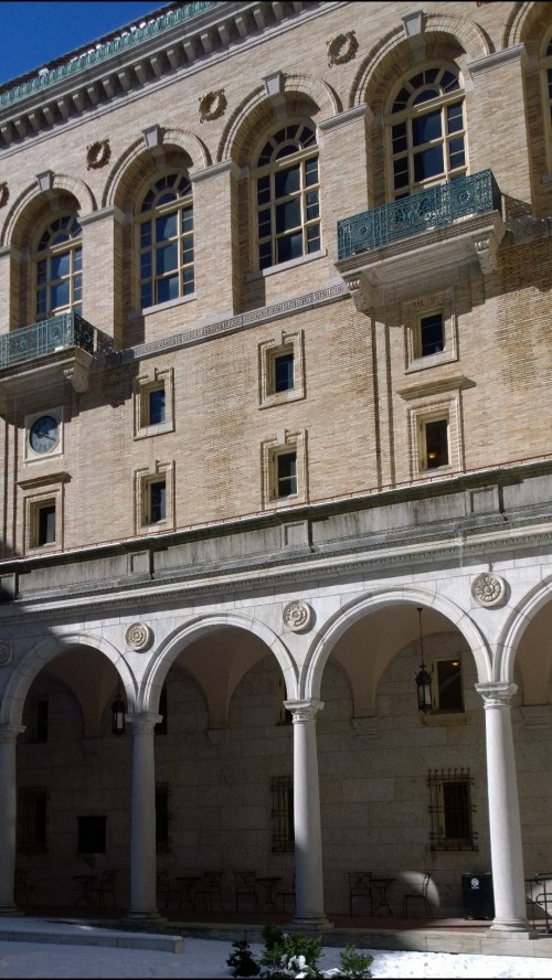 031717-library-courtyard-shadows