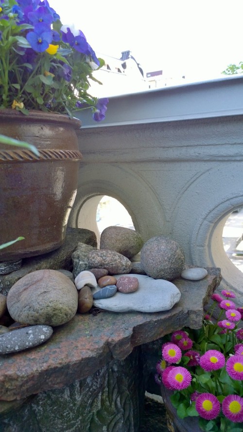 052817-Stockholm-balcony