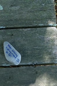 062117-message-on-bench