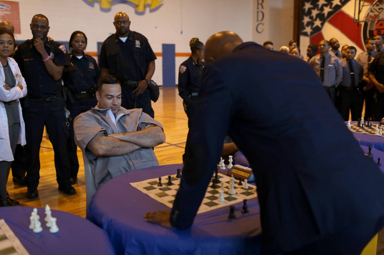 bn-vu227_nyches_m_20171025125530