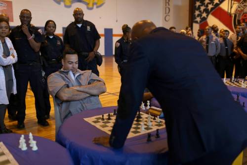 bn-vu227_nyches_m_20171025125530