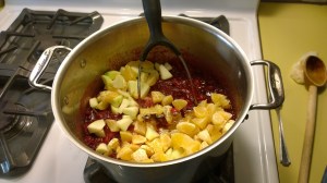 112217-prepping-for-cranberry-sauce