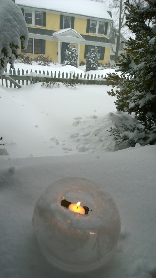 010418-newest-ice-lantern