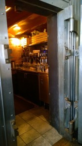 052318-vault-at-Hourly-Oyster-CambridgeMA