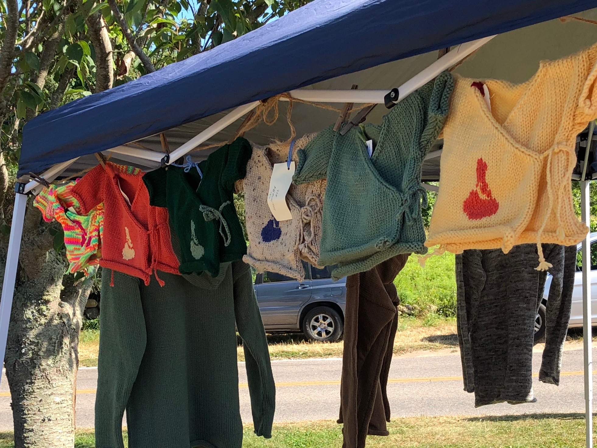 072118-sweaters-at-outdoor-market