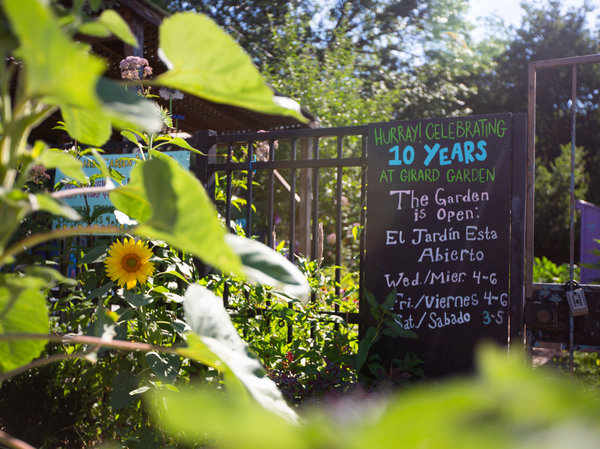 e8a7566-5-9189d87bba6596fdfded4f9555d19eb7a718f53b-s600-c85