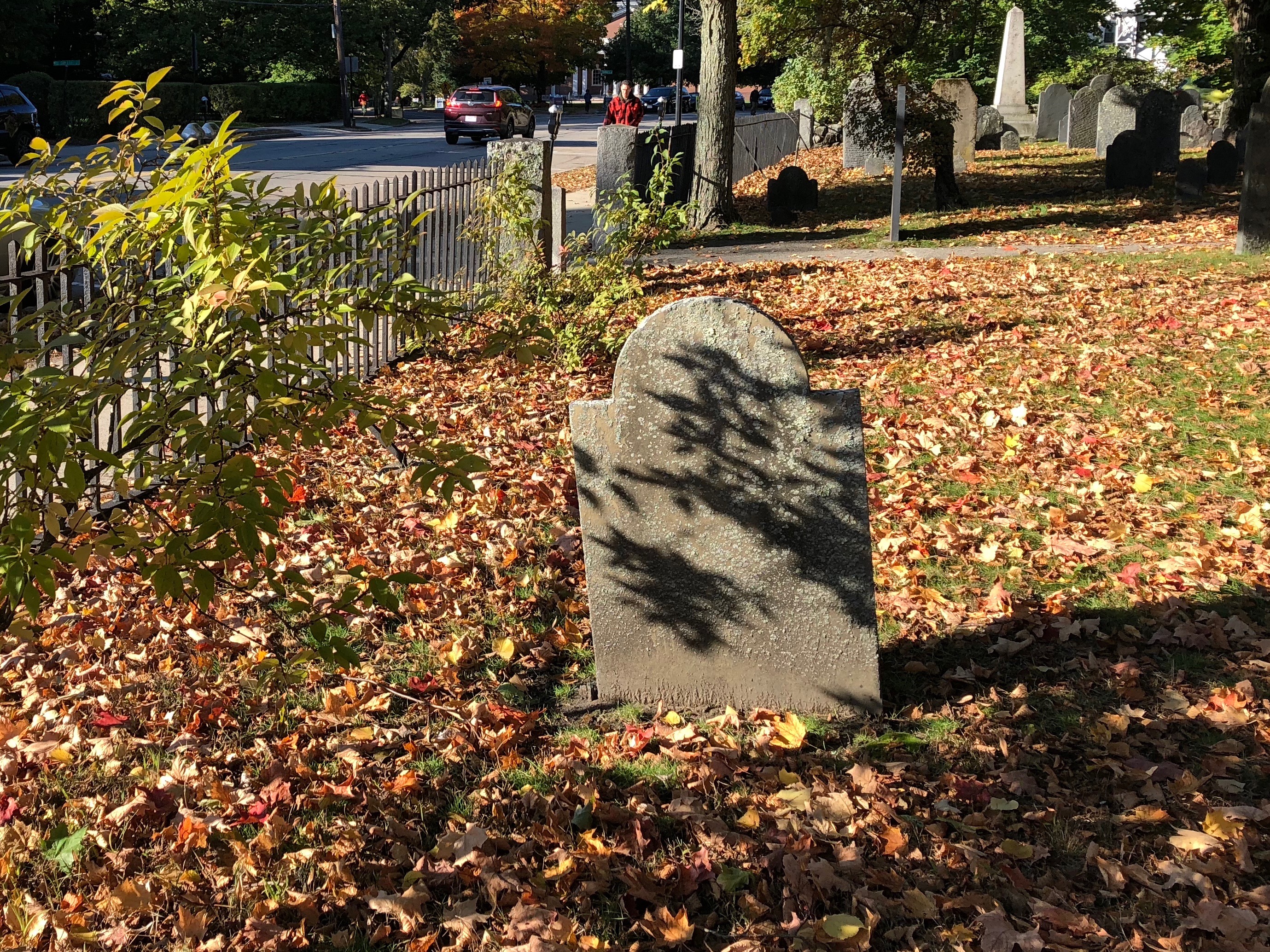 101918-gravestone-shadow