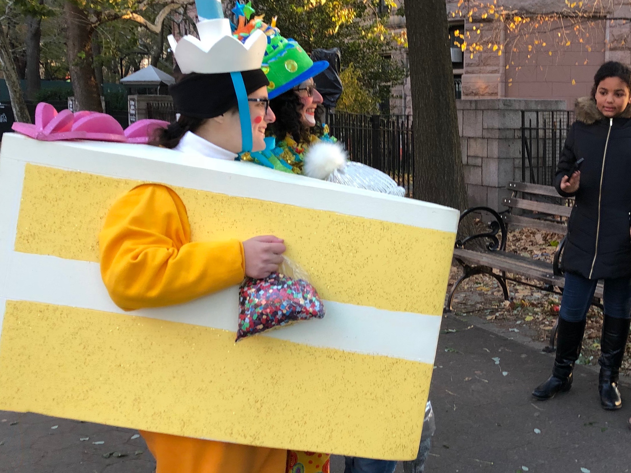 112218-piece-of-cake-costume