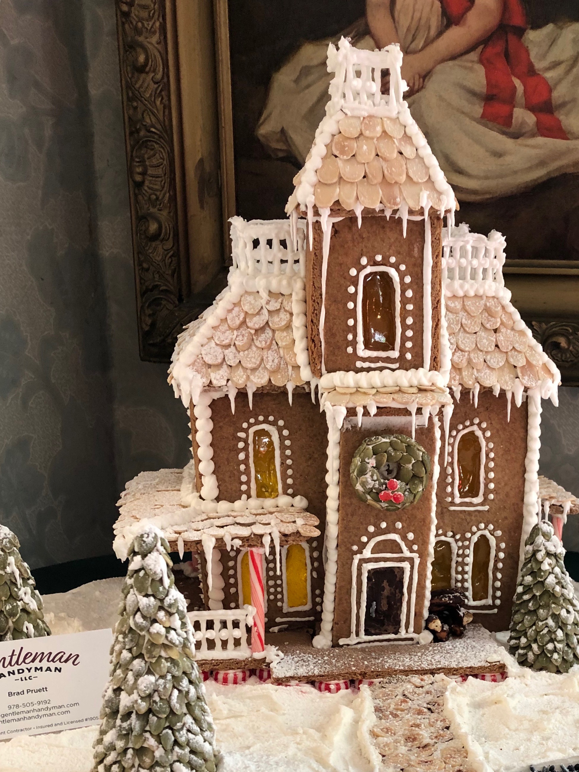 120318-Gentleman-Handyman-gingerbread