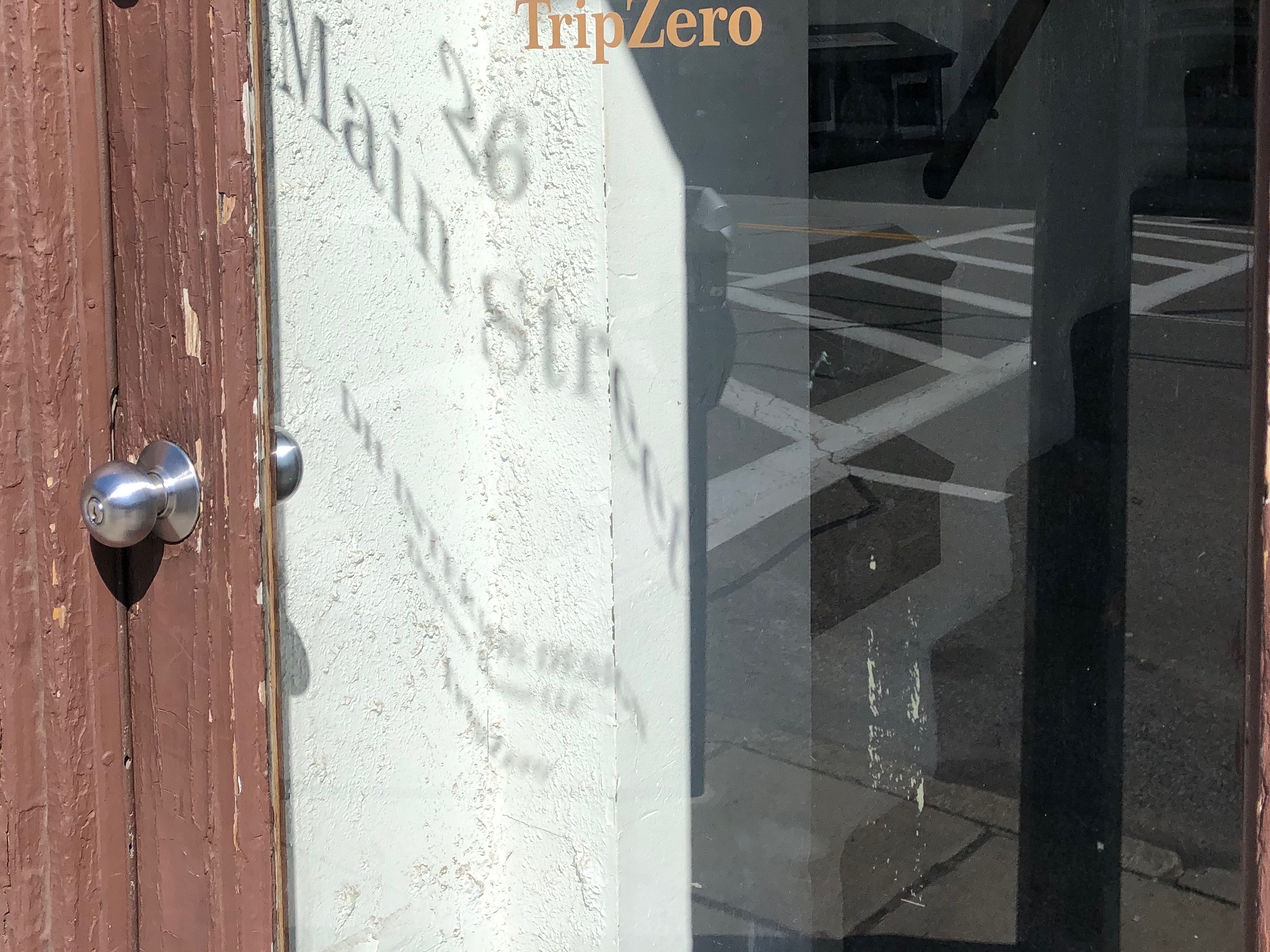 050819-shadow-through-door