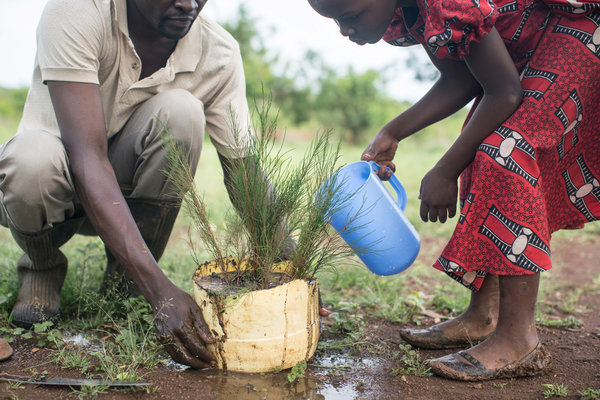 ns_ke_20170418_givedirectly17-69_custom-786e5ac5bc5d1399b39a1e3335cc377aff73ff1a-s600-c85