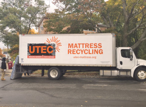 youth-behind-mattress-truck-293x214-1