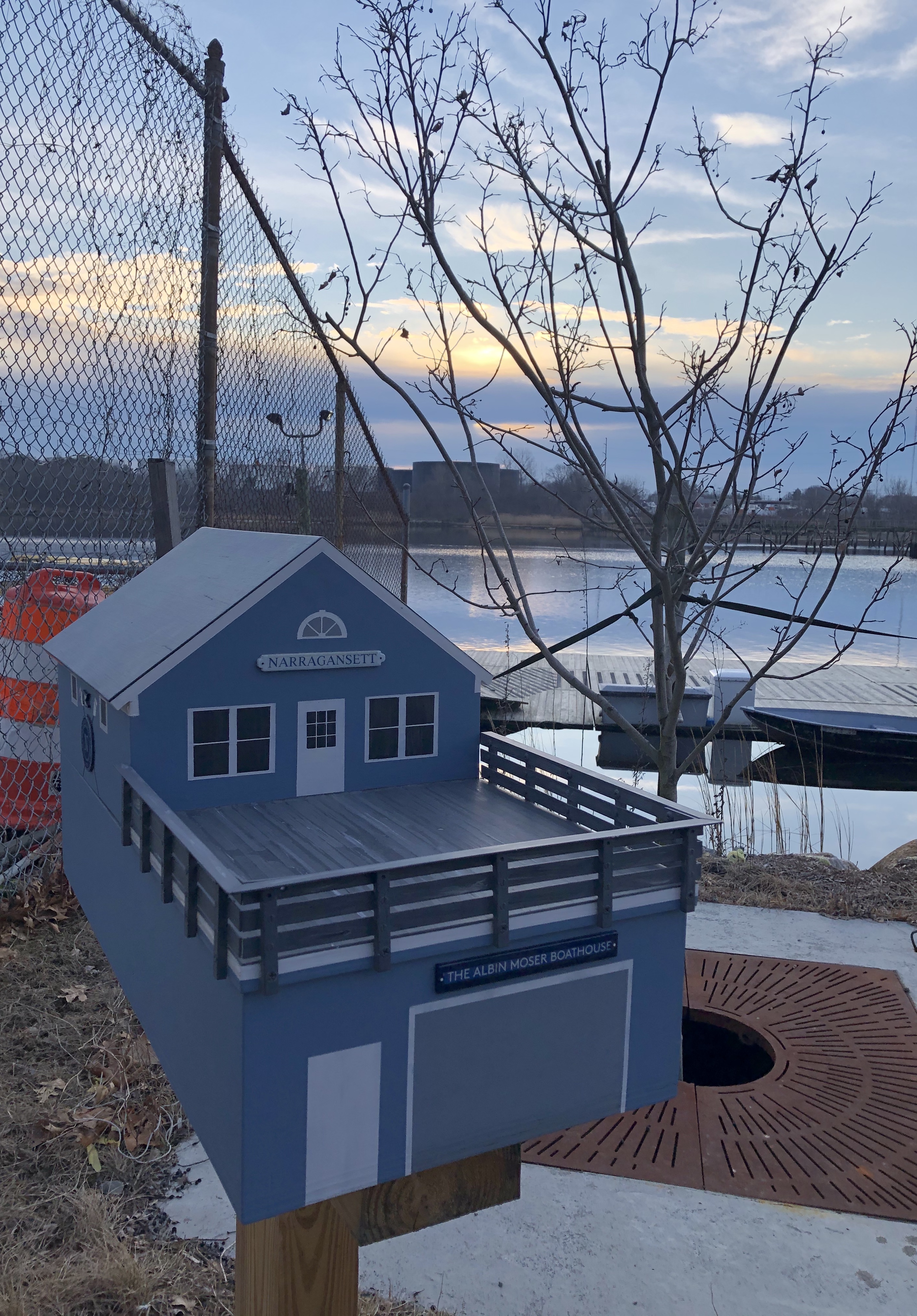 030320-boathouse-replica-on-the-Seekonk